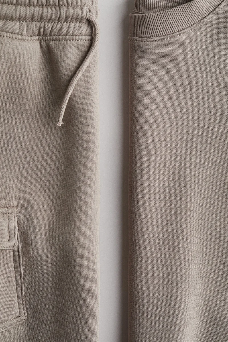 H&M 2-piece sweatshirt set