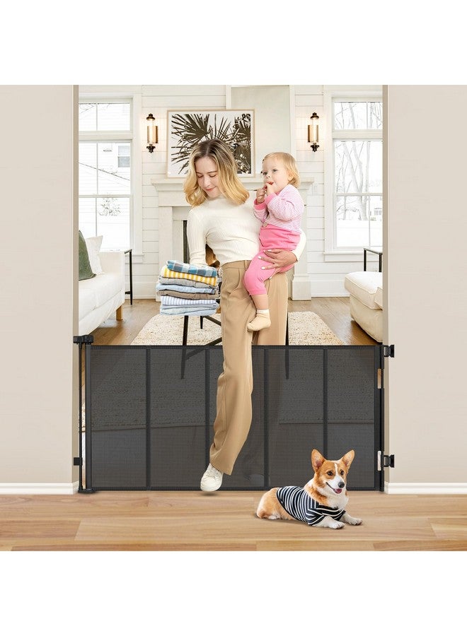 BETERTEK بوابة كلب قابلة للسحب بارتفاع 26 بوصة معززة لتجاوز عرض 55 بوصة، بوابة شبكية قصيرة للأطفال، بوابة قابلة للسحب للباب، بوابة خارجية منخفضة، بوابة حيوانات أليفة صغيرة للسلم، بوابة جرو للمنزل - Image 1
