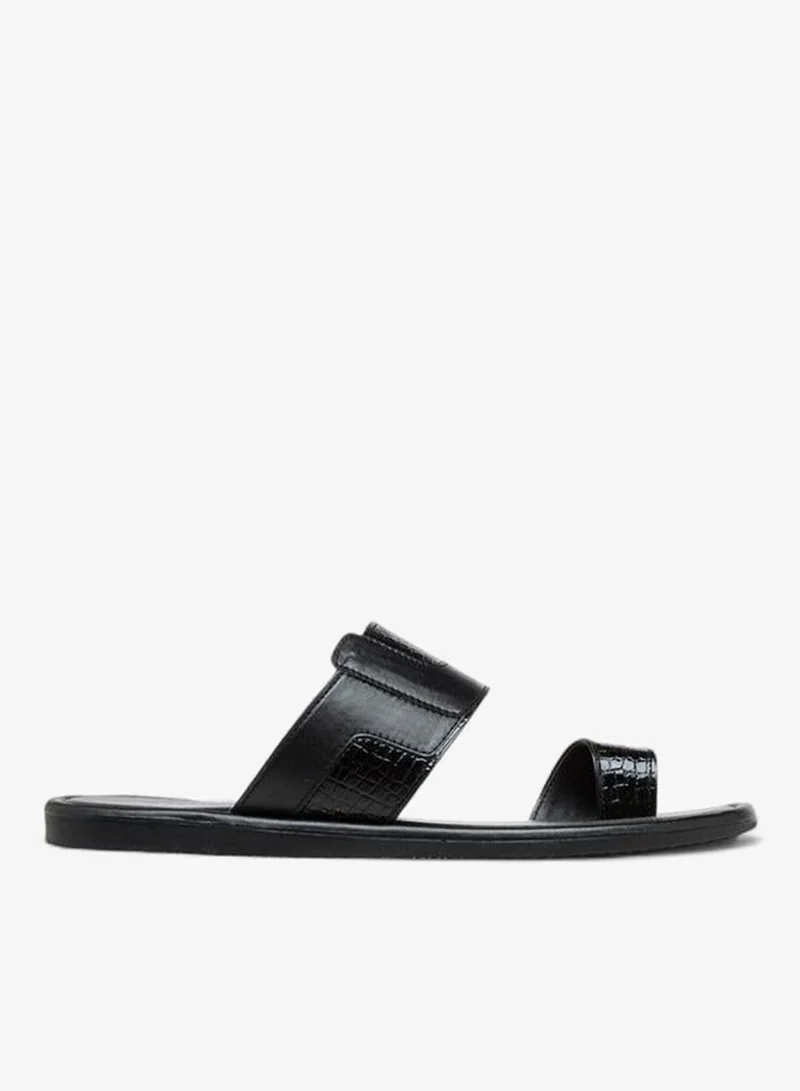 ال بي ال من شو اكسبرس صنادل عربية بألواح