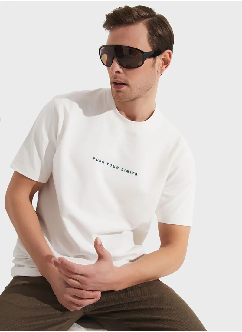 جون Printed Crew Neck T-Shirt