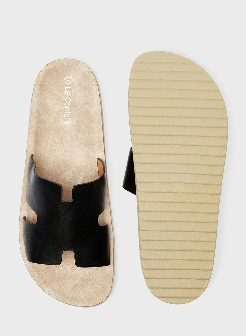 لو كونفورت Single Strap Flat Sandal