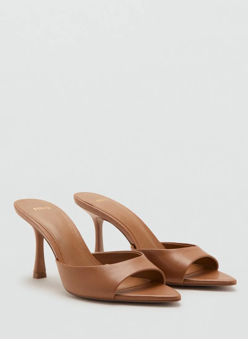 مانجو Pointed heel sandals