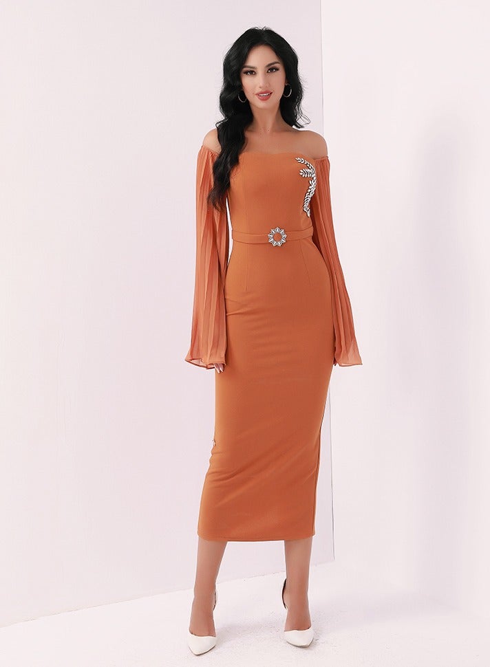 Soft off-the-shoulder dress A soft off-the-shoulder mid - Image 4