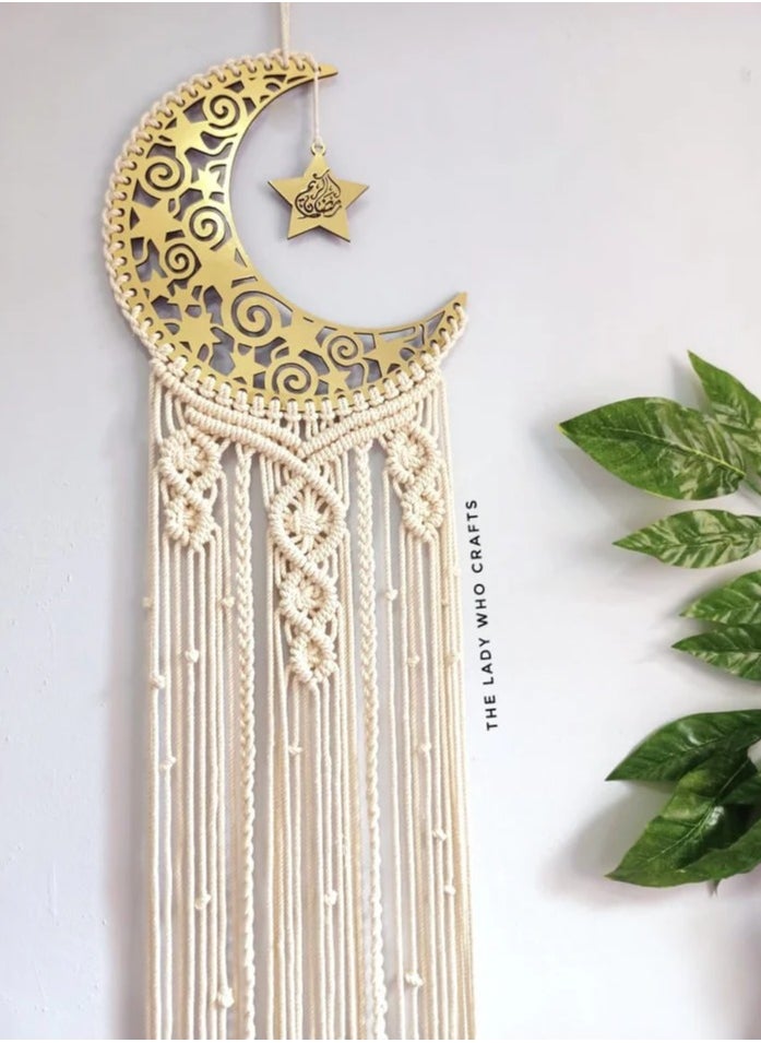 ماركة غير محددة مكرمية الهلال . عرض 35 سم * ارتفاع 110 سم. 