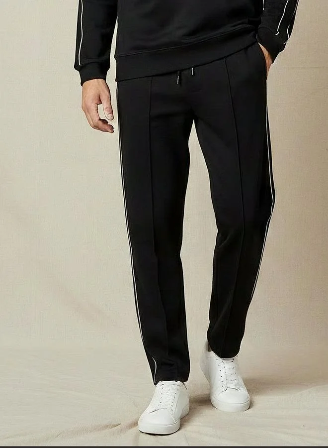 Iconic Men Regular Fit Joggers with Tape Detail