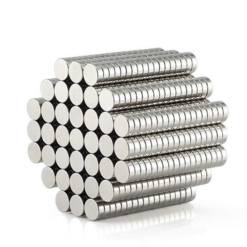 wotoy 2MM x 1MM 300 Pcs Small MultiUse Refrigerator Magnets for Offie Refrigerator Science Crafts