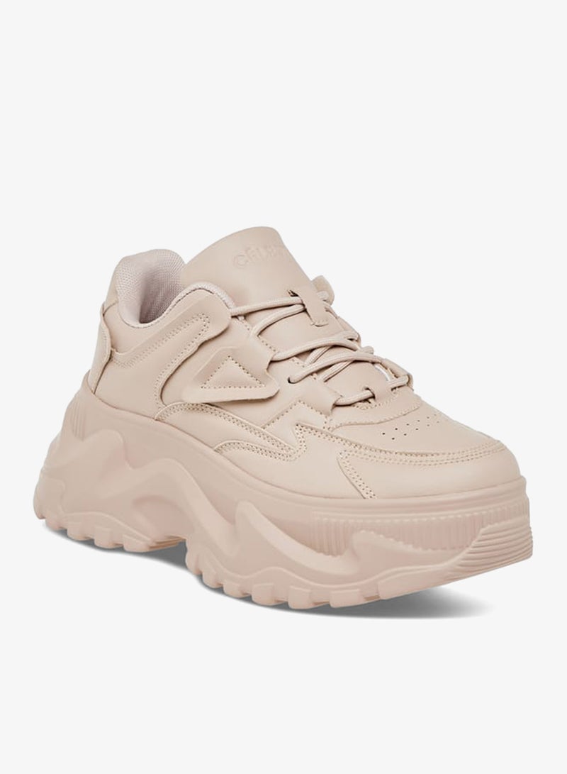 سيليست سنيكرز نسائي برباط وتفاصيل مثقوبة - Image 2