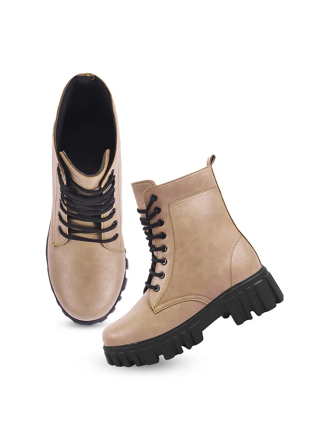 شوتوبيا Shoetopia Women's Combat Boots Chunky Platform Lace-Up Ankle Boots with Lug Sole | Faux Leather Fashion Boots for Fall & Winter