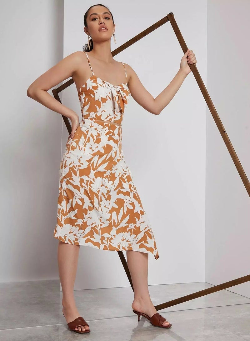 Knot Front Floral Print Cami Top & Wrap Skirt Set - Image 4