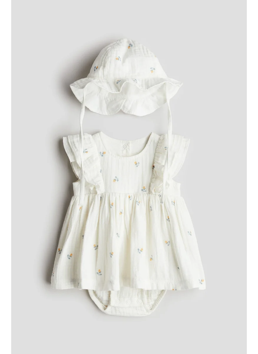 H&M 2-Piece Patterned Muslin Set