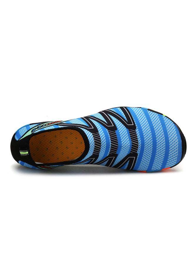 NIBEMINENT Pair Of Quick Dry Barefoot Water Shoes - Image 3