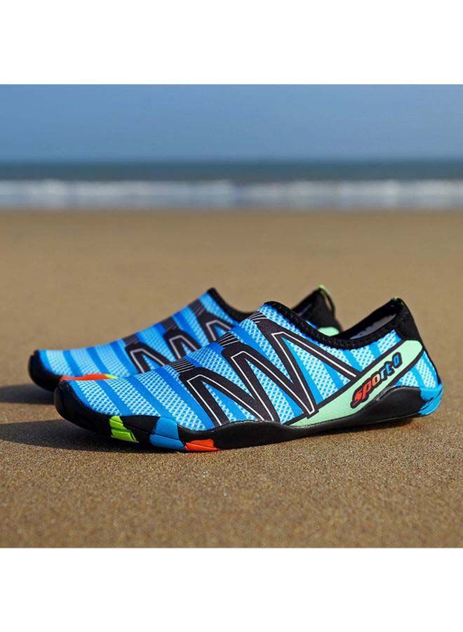 NIBEMINENT Pair Of Quick Dry Barefoot Water Shoes - Image 2