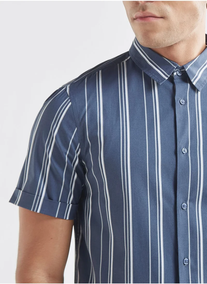 فاف Striped  Regular
  Fit Shirts