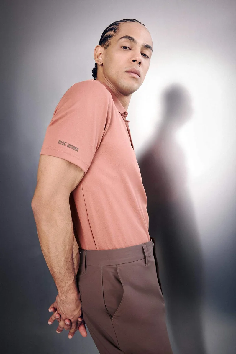 ديفاكتو Standard Fit Polo T-Shirt