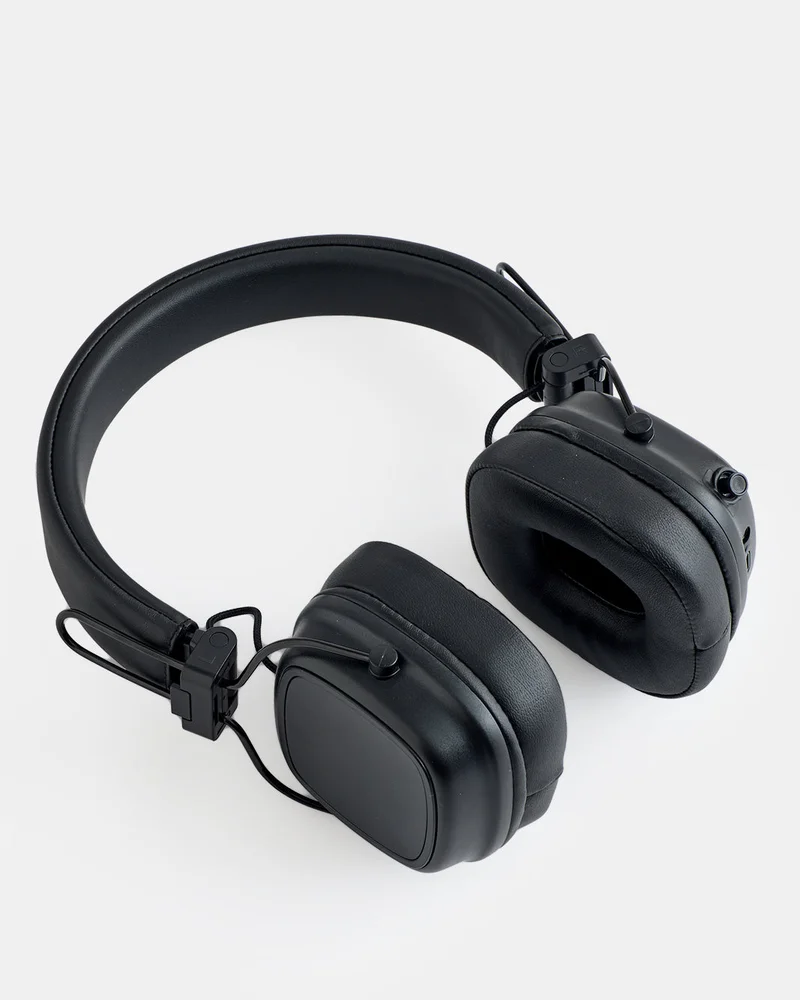 REDTAG Black Wireless Bluetooth Over-Ear Headset