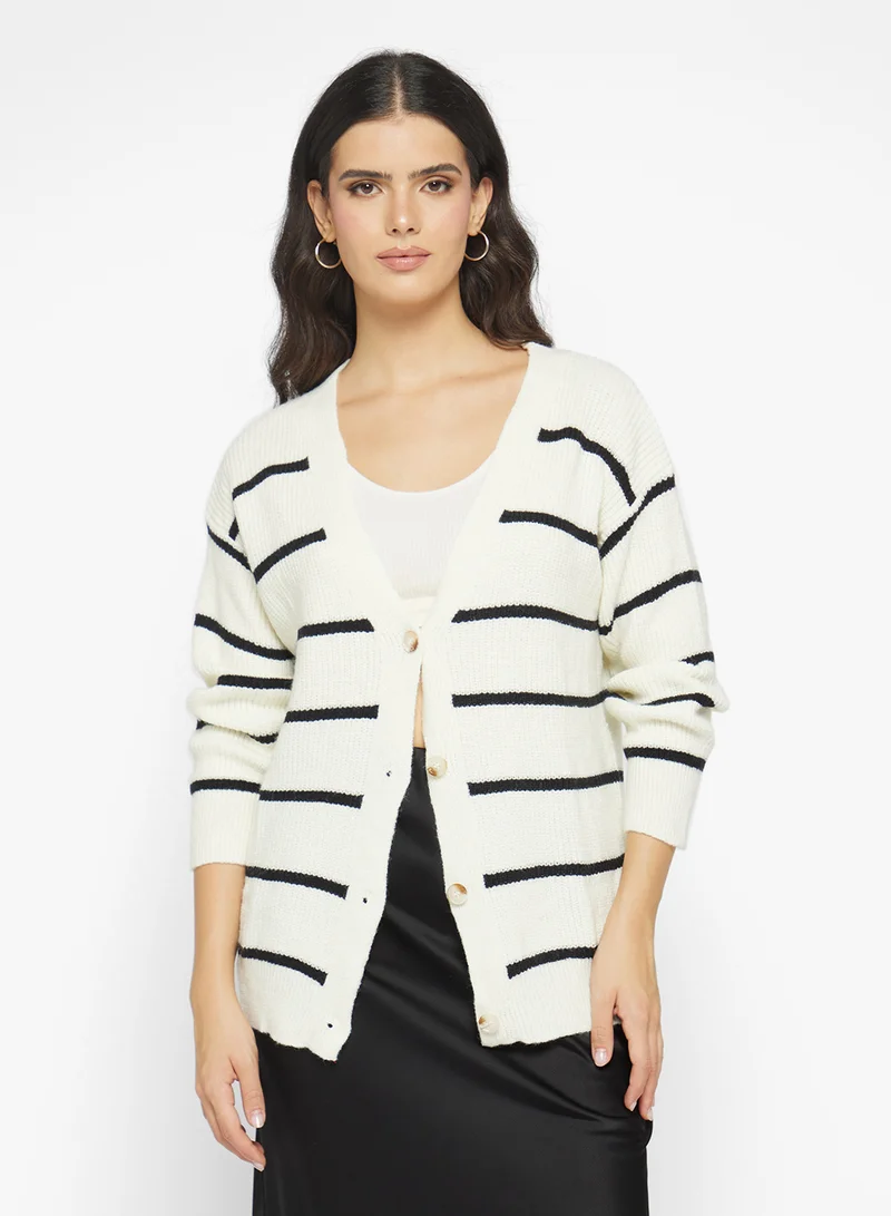 جينجر Longline Knitted Stripe Button Up Cardigan