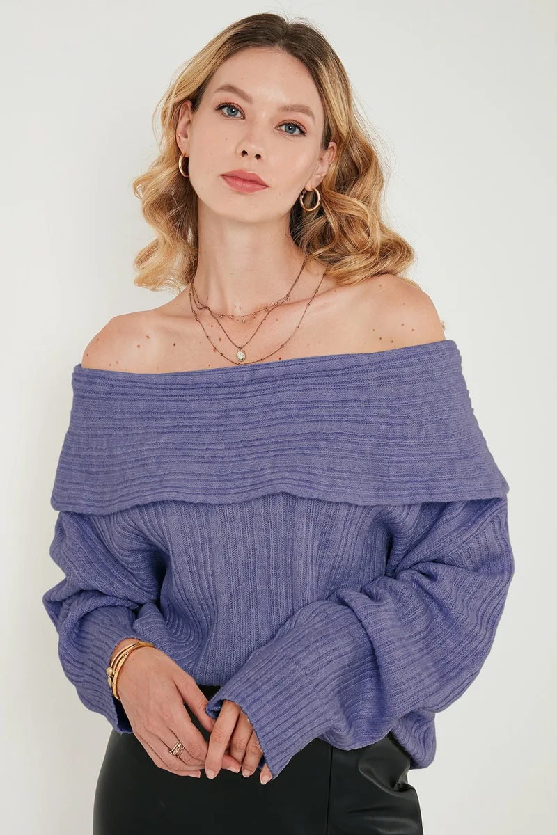 Lela Oversize Fit Madonna Collar Knitwear Sweater Women's SWEATER 4615216