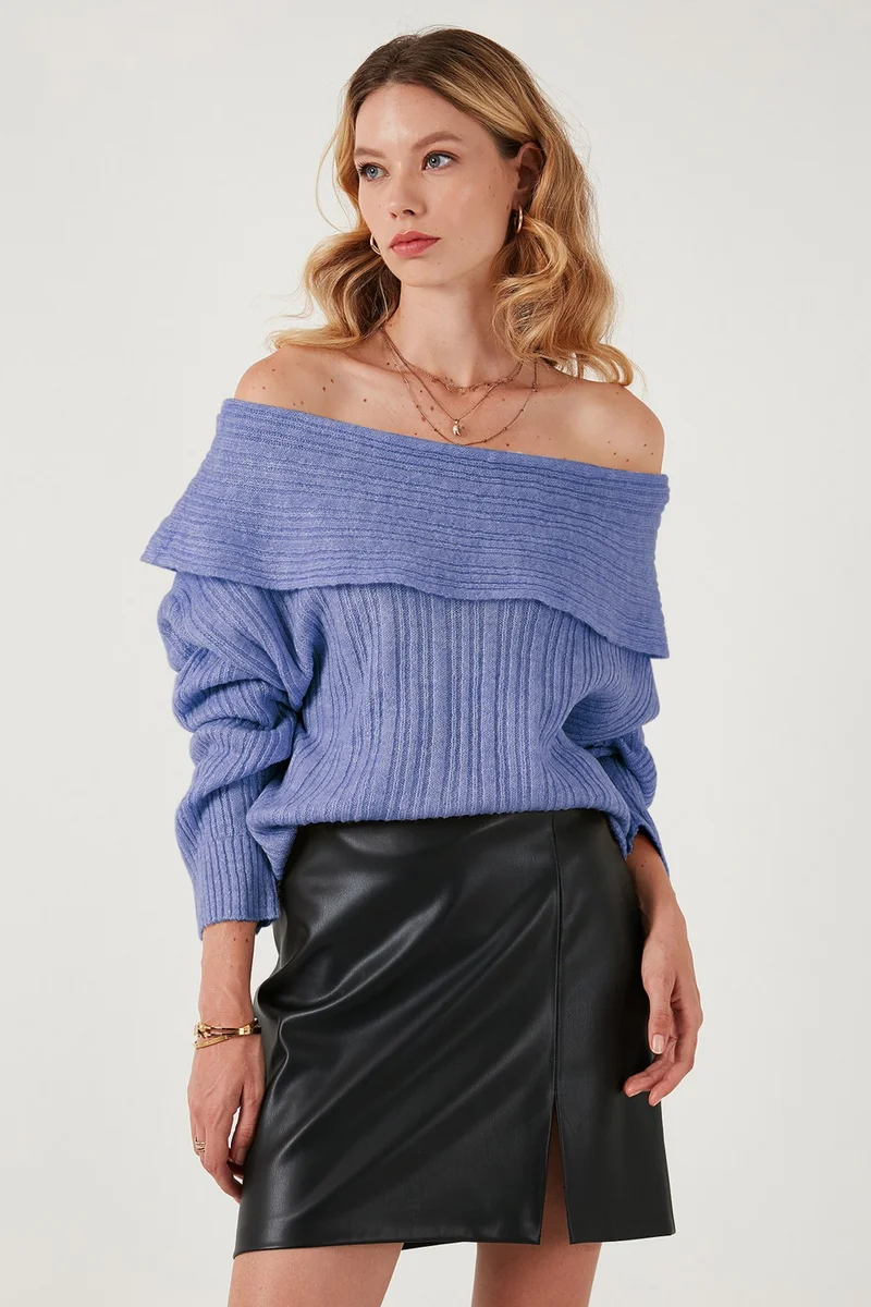 Lela Oversize Fit Madonna Collar Knitwear Sweater Women's SWEATER 4615216