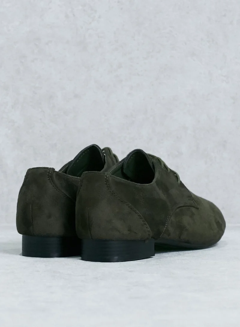 C M Paris Simple Laceup