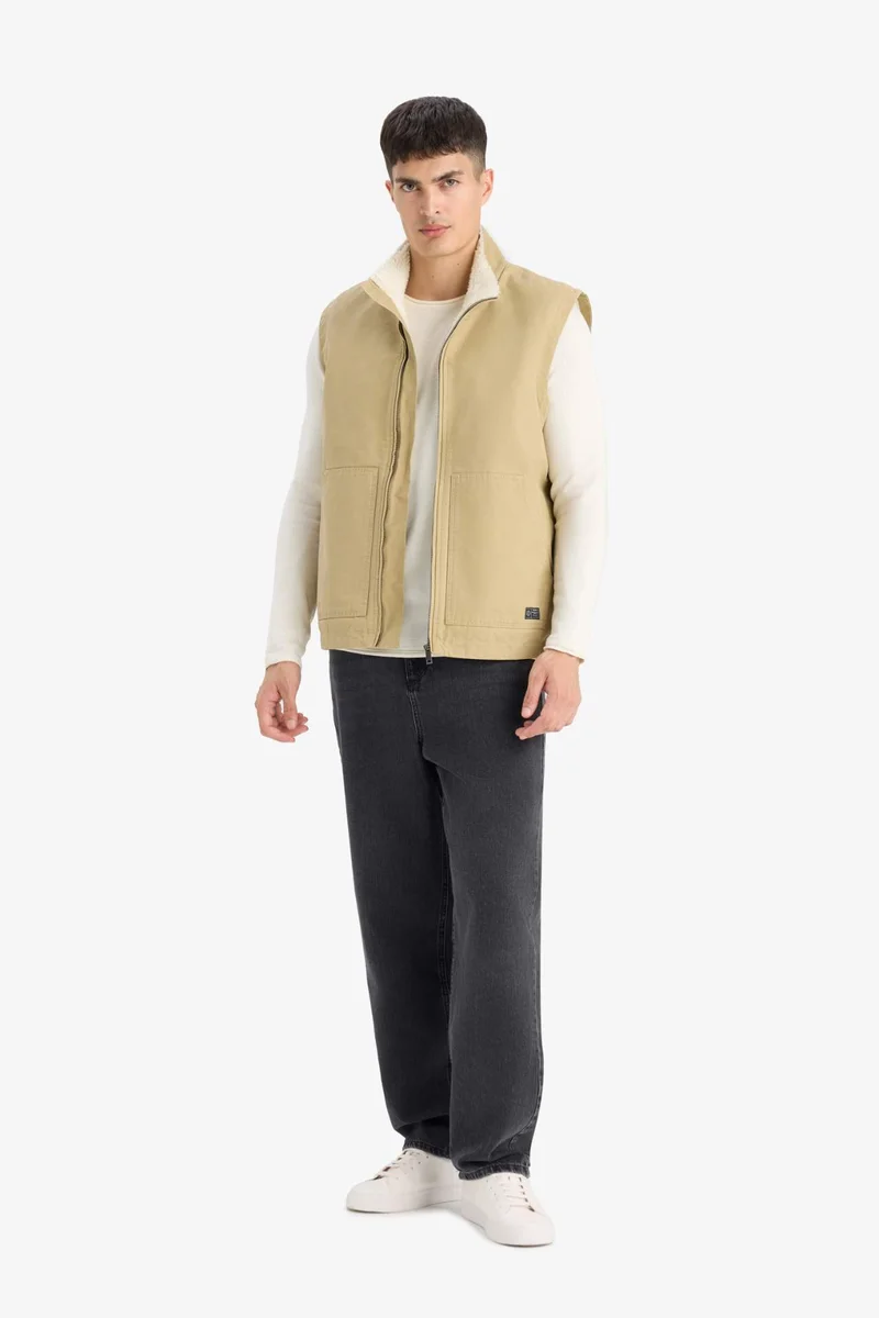 DeFacto Regular Fit High Neck Cotton Vest