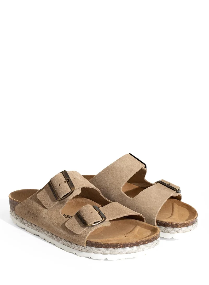 بيتون صنادل بنالا المسطحة