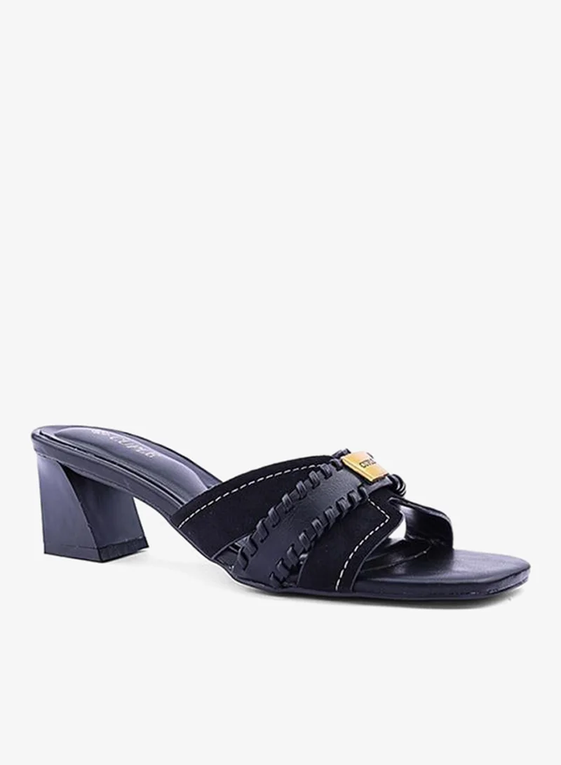 كابلي شباشب بكعب أنيقة لإطلالة راقية