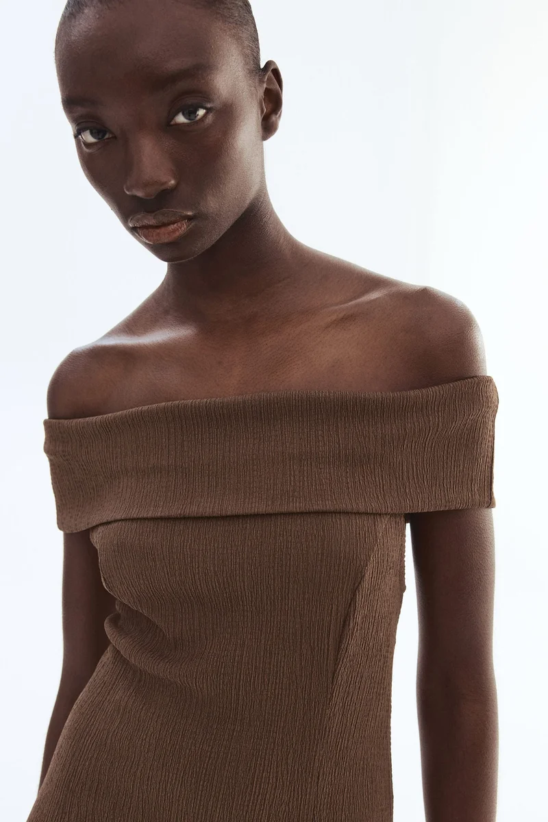 H&M Off-the-shoulder dress
