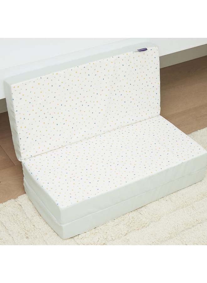 Clevamama ClevaFoam Travel Cot Mattress 3-in-1 Sleep, Sit & Play | Newborn to 12 Months  - Image 3