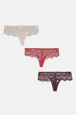 Women 3 Pieces Textured Thong, Pale Red - pzsku/ZF630CB2CC8A4EEC9C41BZ/45/1746229158/fcaee5fb-d6e4-44cb-bf99-d52c3a0fb587