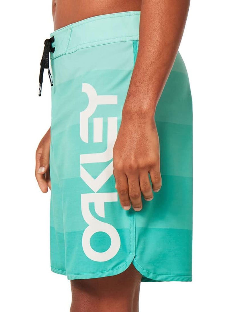 OAKLEY 19" Retro Mark Board Shorts - Image 4