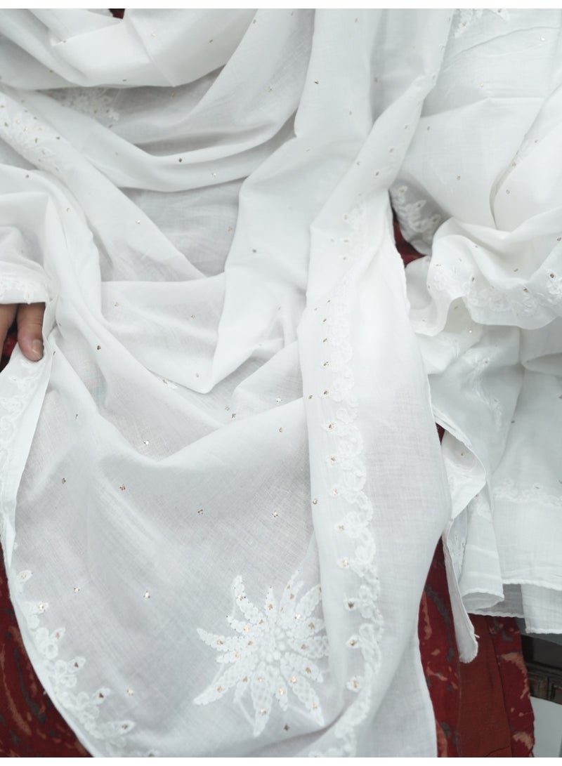 Alaya Women Hand Embroidered Cotton Mukaish Dupatta-AL4096 - Image 2