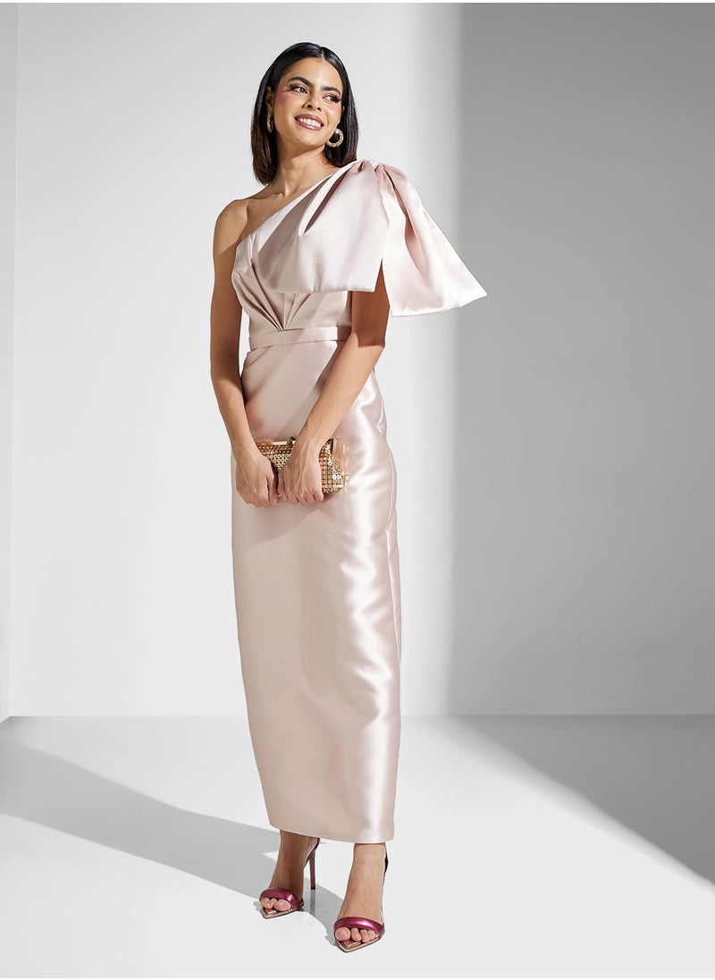 Namshi x One Shoulder Bow Detail Shift Dress  - Image 5