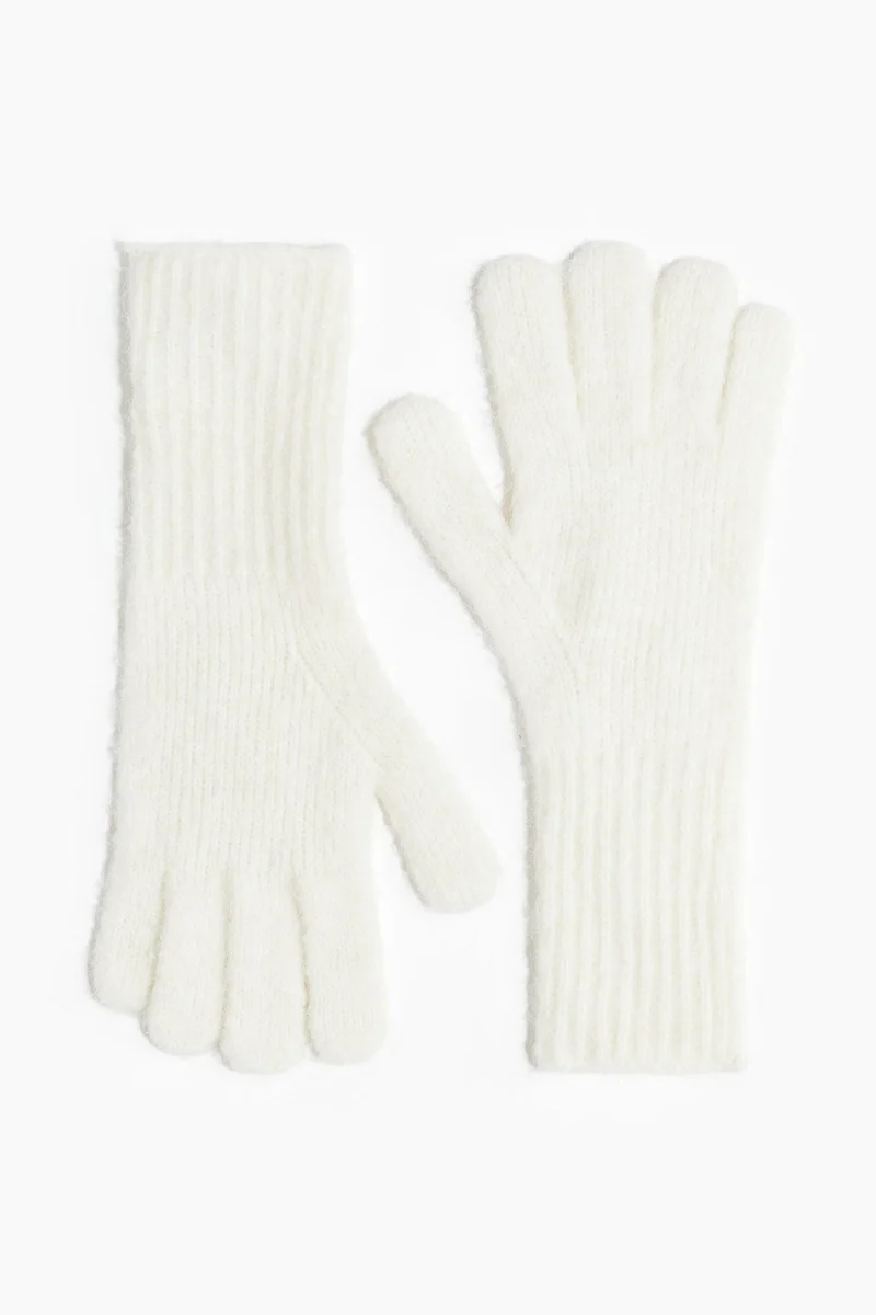 اتش اند ام قفازات بتصميم محبوك