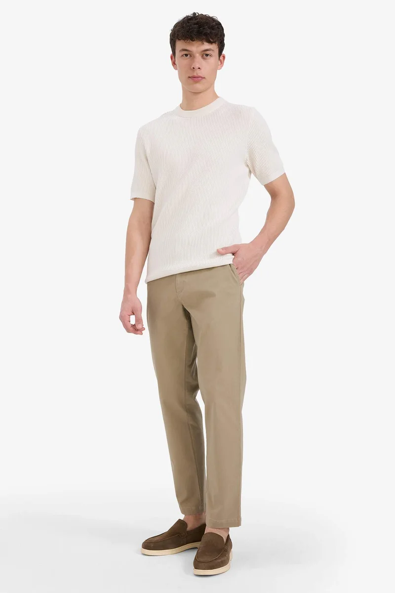ديفاكتو Cotton Standard Fit Crew Neck Knitwear T-Shirt