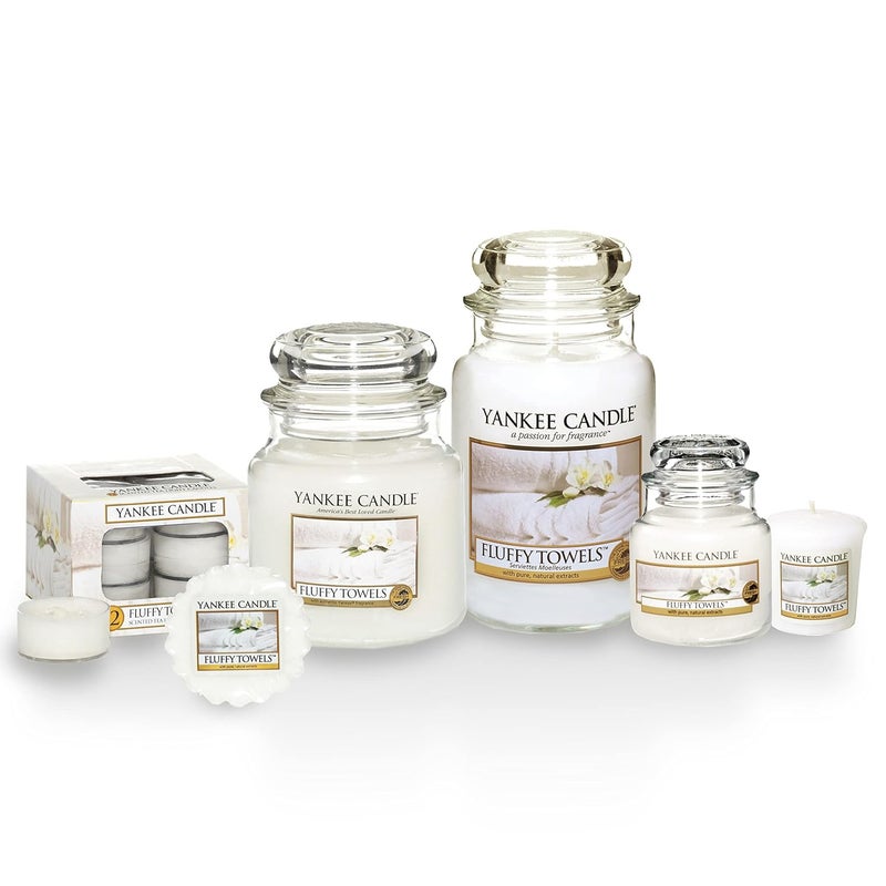 YANKEE CANDLE Original Votive Scented Candle Fluffy Towels - Image 4