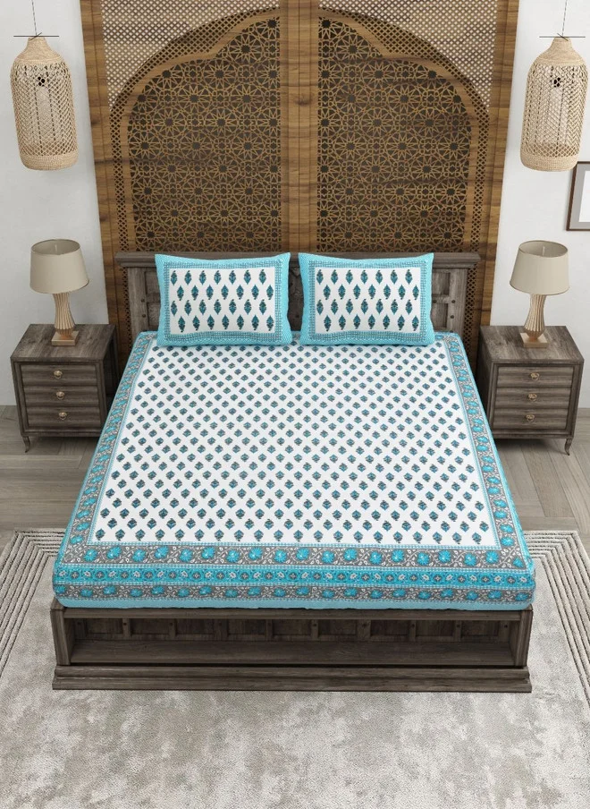 CLOTHOLOGY CLOTHOLOGY White Floral Cotton Skin-Friendly 180 TC King Bedsheet with 2 Pillow Covers - 275 x 225 cm