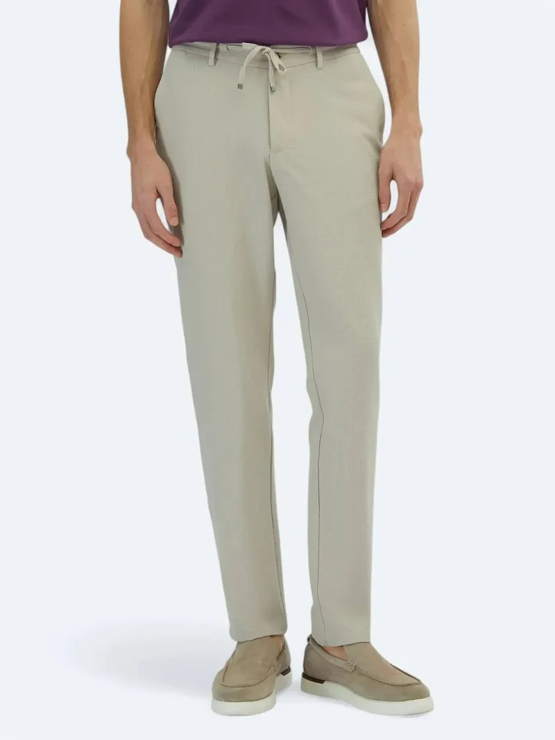 كيب بنطال رياضي بيج محبوك بقصة مريحة