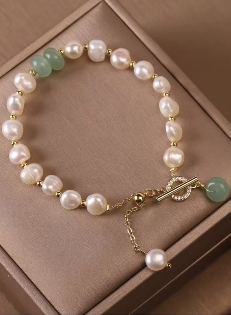 Casual collection Trendy & High Quality Pearl Bracelet For Women - Image 4
