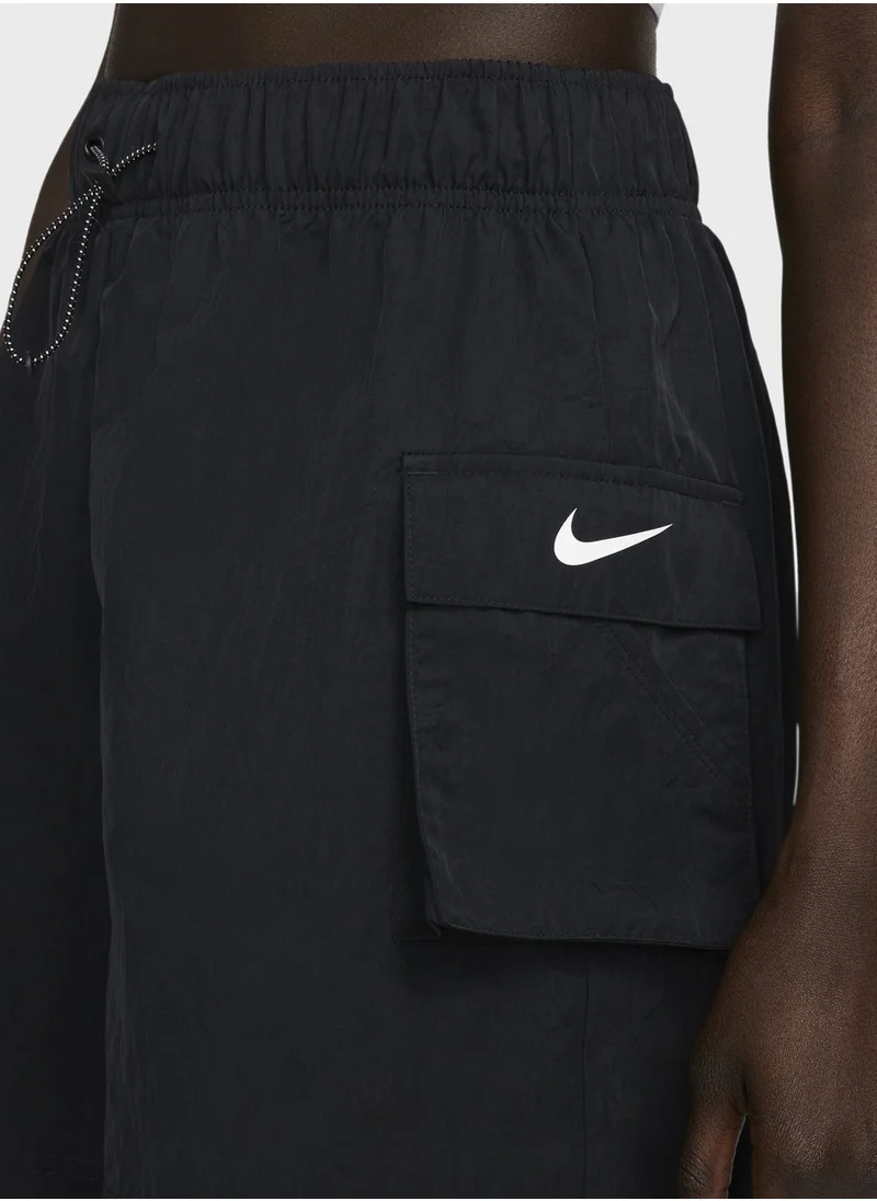 Nike Essential Woven High-Rise Shorts