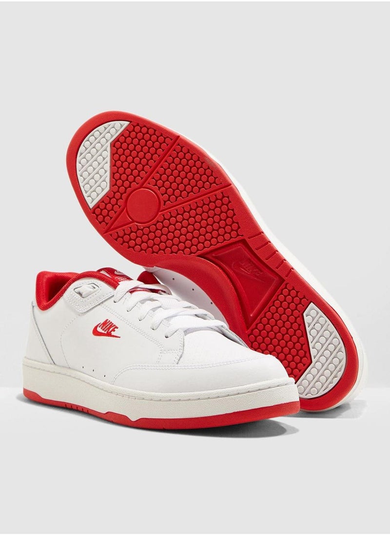 Nike - Grandstand II - Image 1