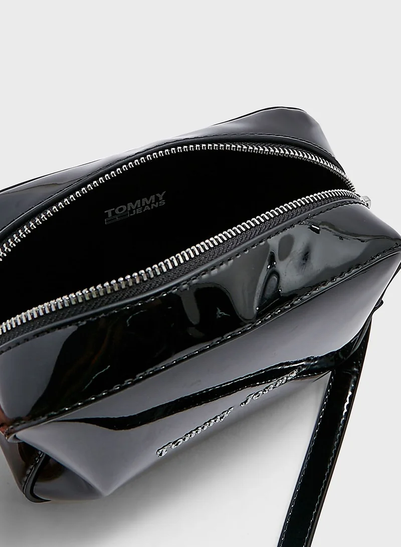 TOMMY JEANS Must Patent Crossbody Bag
