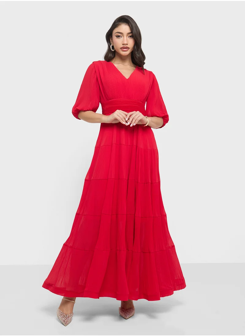 ايلا Tiered Dress With Puff Sleeves