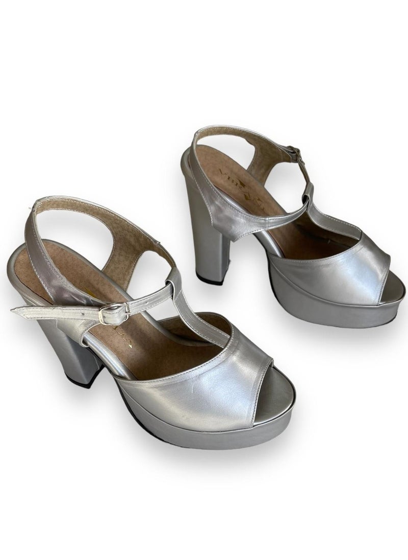 Vbranda - High Quality Leather Sandal With Elegant Design And 9 Cm Heel-silver - Image 1