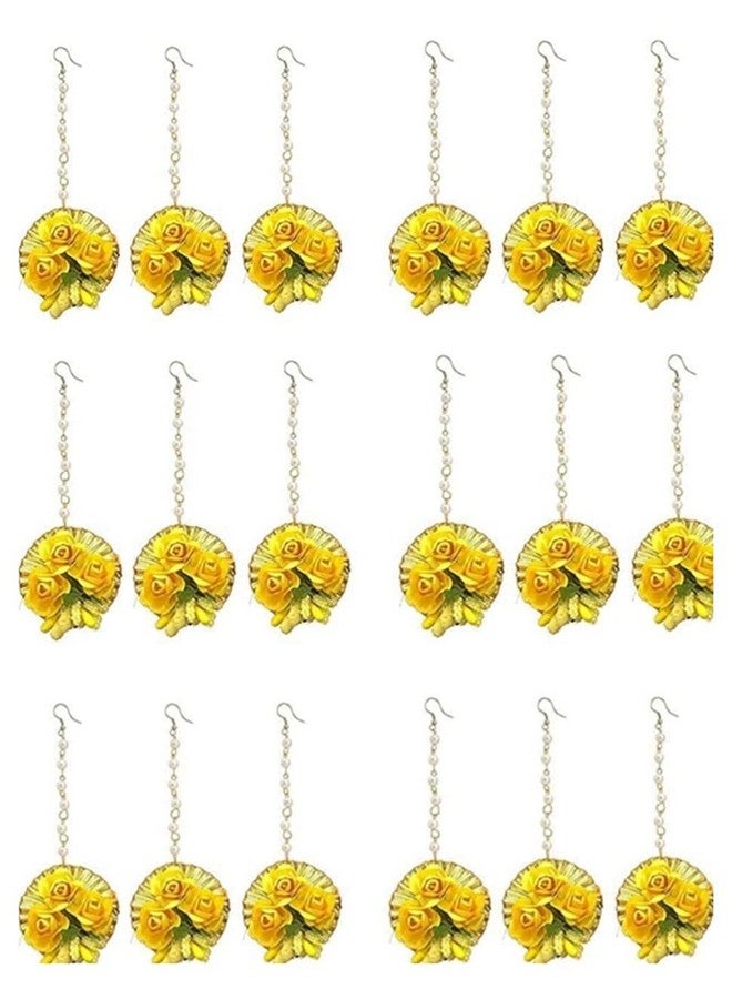 مجموعة مجوهرات ماانغ تيكا الزهرية العرقية من لاكشمي لحفلات الزفاف | حفلات استقبال المواليد | هالدي | مهدى | حفلات باللونين الأصفر والذهبي للفتيات والنساء (مجموعة من 18) - Image 1