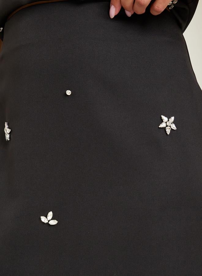 Styli Scuba straight fit maxi length skirt with back slit and embellished trims with matching top 7026560901 - Image 3