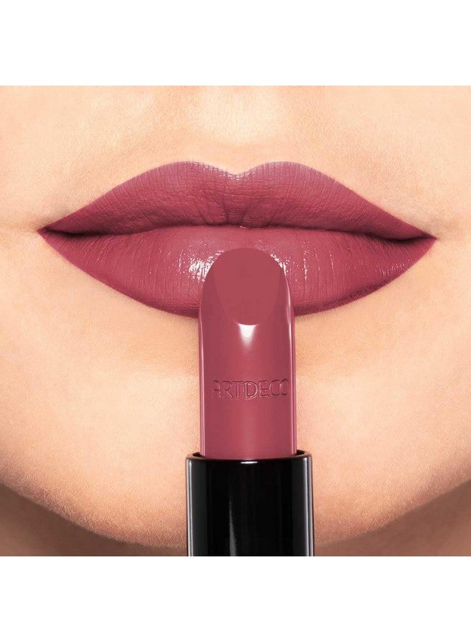 أرتديكو أحمر شفاه Perfect Color - Perfect Rosewood - أحمر شفاه سهل الانزلاق - لون غني وتأثير ممتلئ - لمسة نهائية كريمية لؤلؤية - حمض الهيالورونيك - يدوم طويلاً - يزيد من حجم الشفاه - مكياج - 0.14 أونصة - Image 4