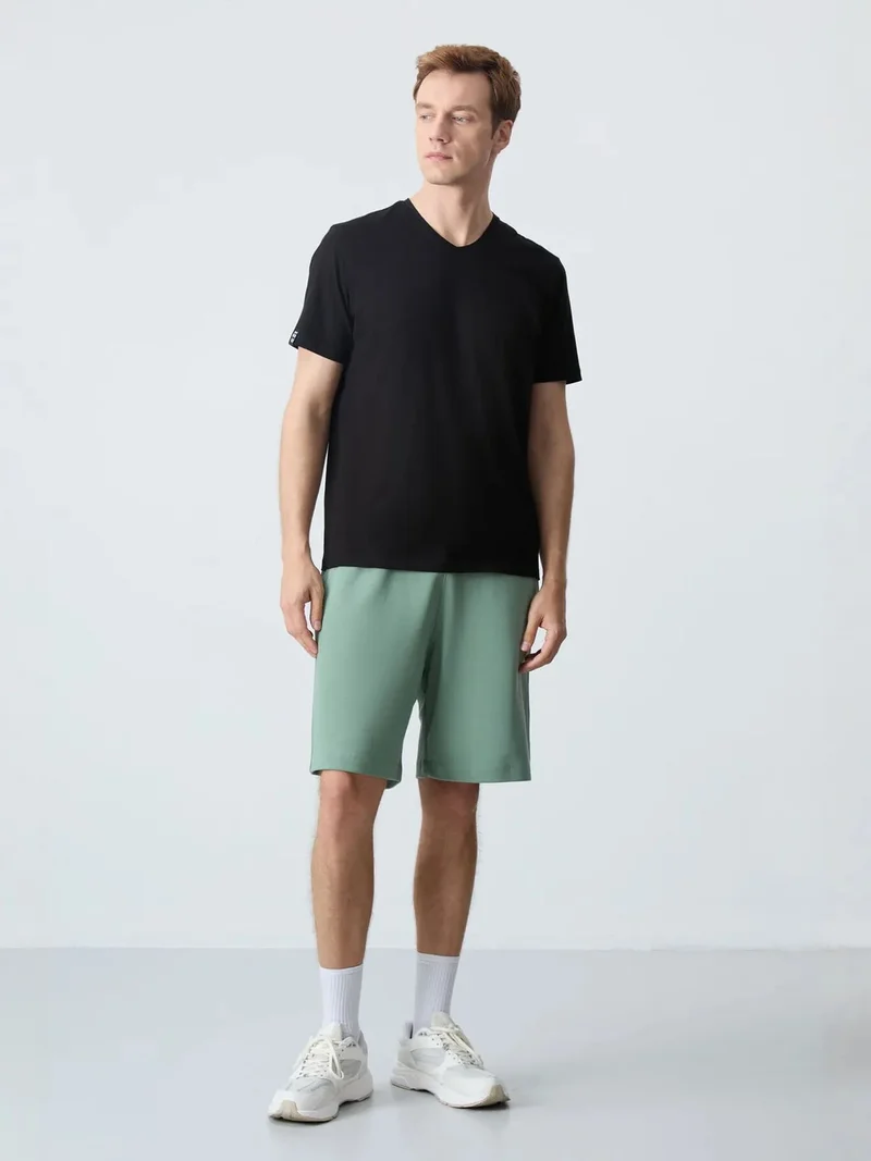 تومي لايف TOMMY Men's Cotton-Blend Sweat Shorts
