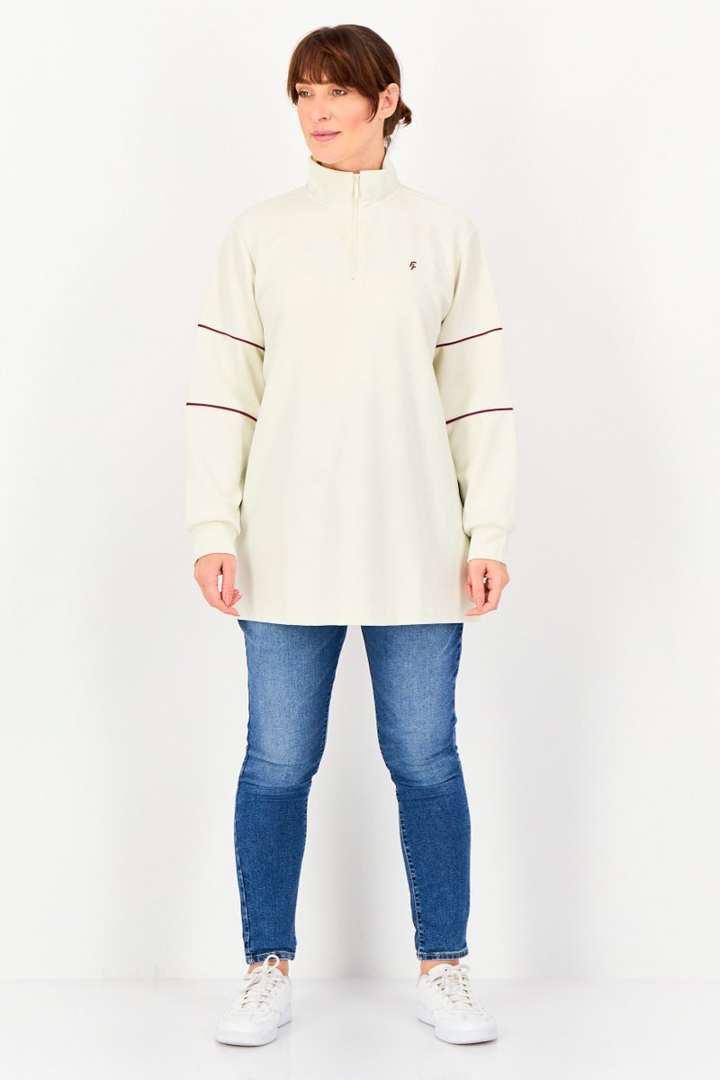 DeFacto سويت شيرت نسائي بأكمام طويلة وياقة مرتفعة بشعار العلامة التجارية، عاجي - Image 3