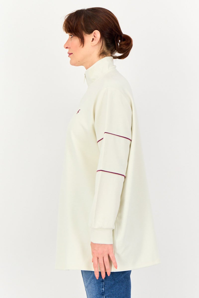 DeFacto سويت شيرت نسائي بأكمام طويلة وياقة مرتفعة بشعار العلامة التجارية، عاجي - Image 2