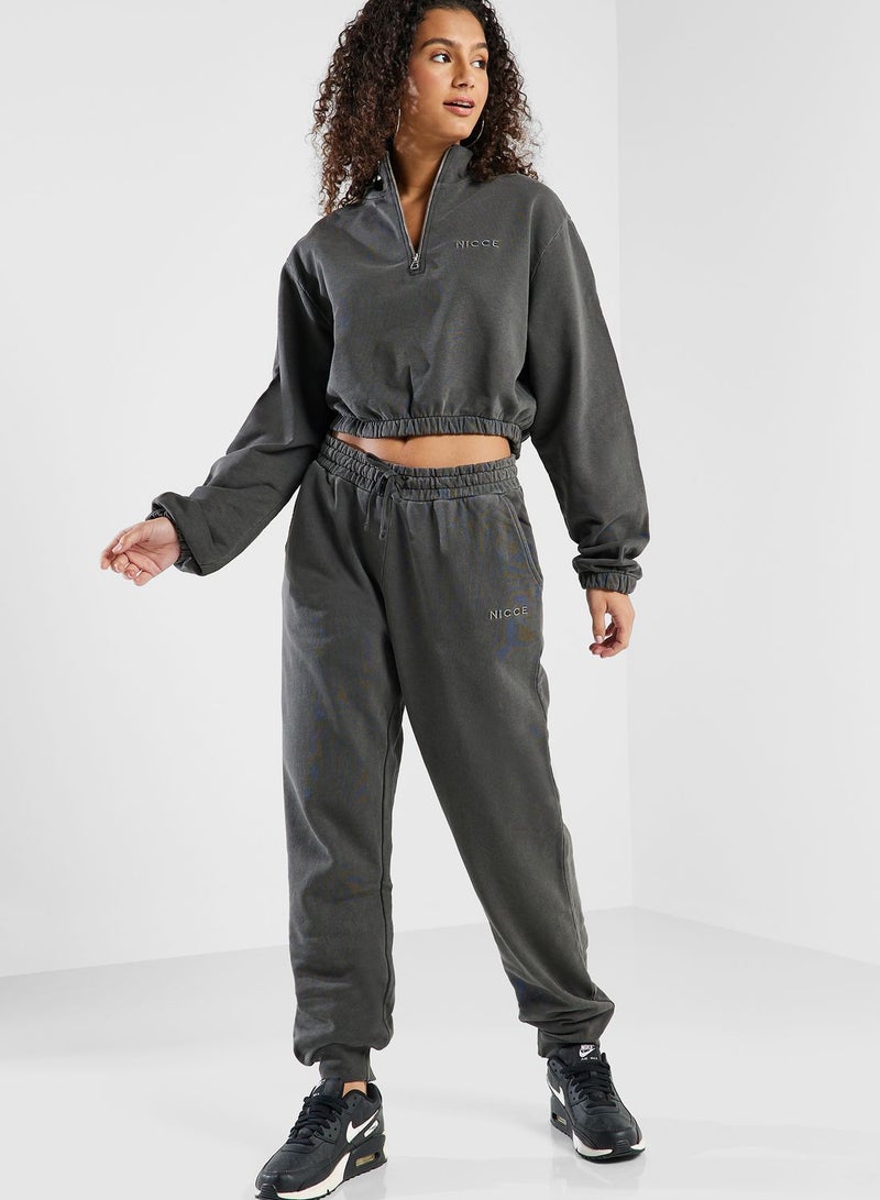 nicce london Garment Dye Ersa Cropped Sweatshirt - Image 1